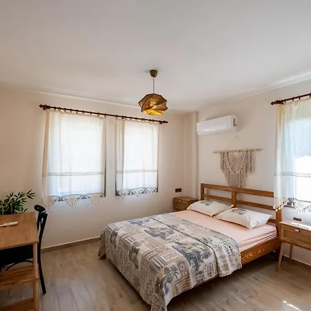 Stone House Blok-b * 达特恰