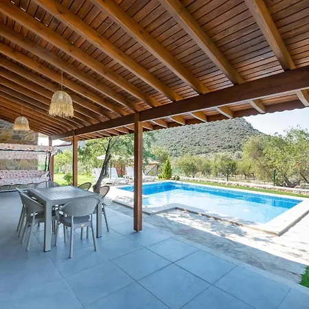 别墅 Stone House Blok-b