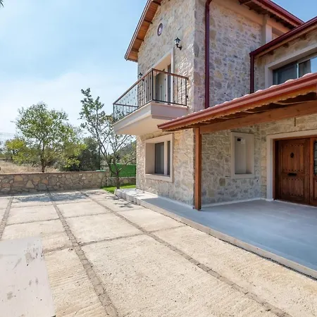 Stone House Blok-b 别墅 *