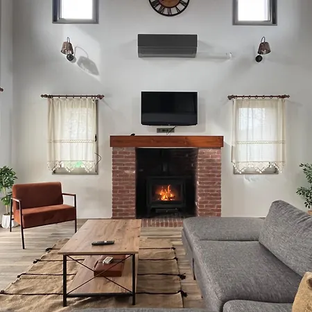 Stone House Blok-b 别墅 *